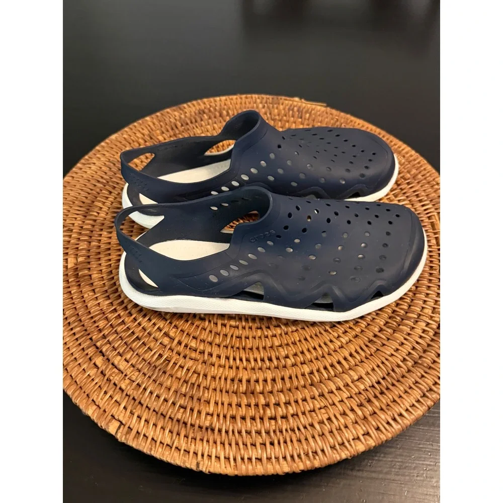 Crocs Swiftwater Wave Mens Navy Blue White Water Sandals Shoes Size M5